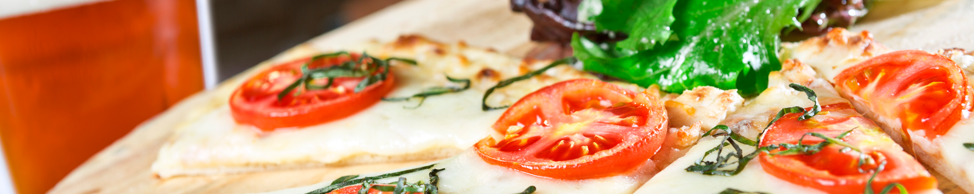 Dinner service at FenderZ Grill